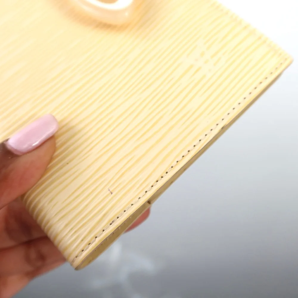 Louis Vuitton Yellow Epi Leather Passport Agenda EXCELLENT